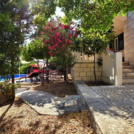 Vakantiehuis Nova By Interhome *